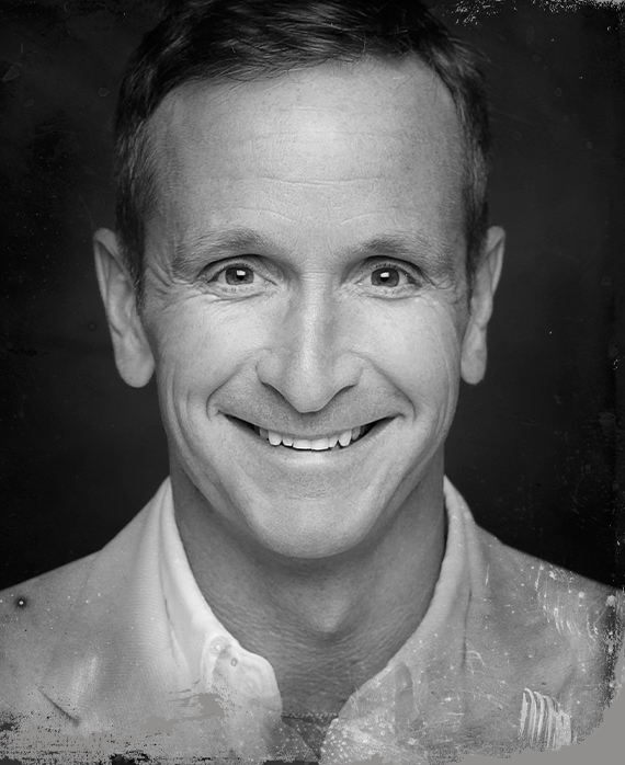 Headshot of Dante Di Loreto, Executive Producer of FX's AHS: Murder House